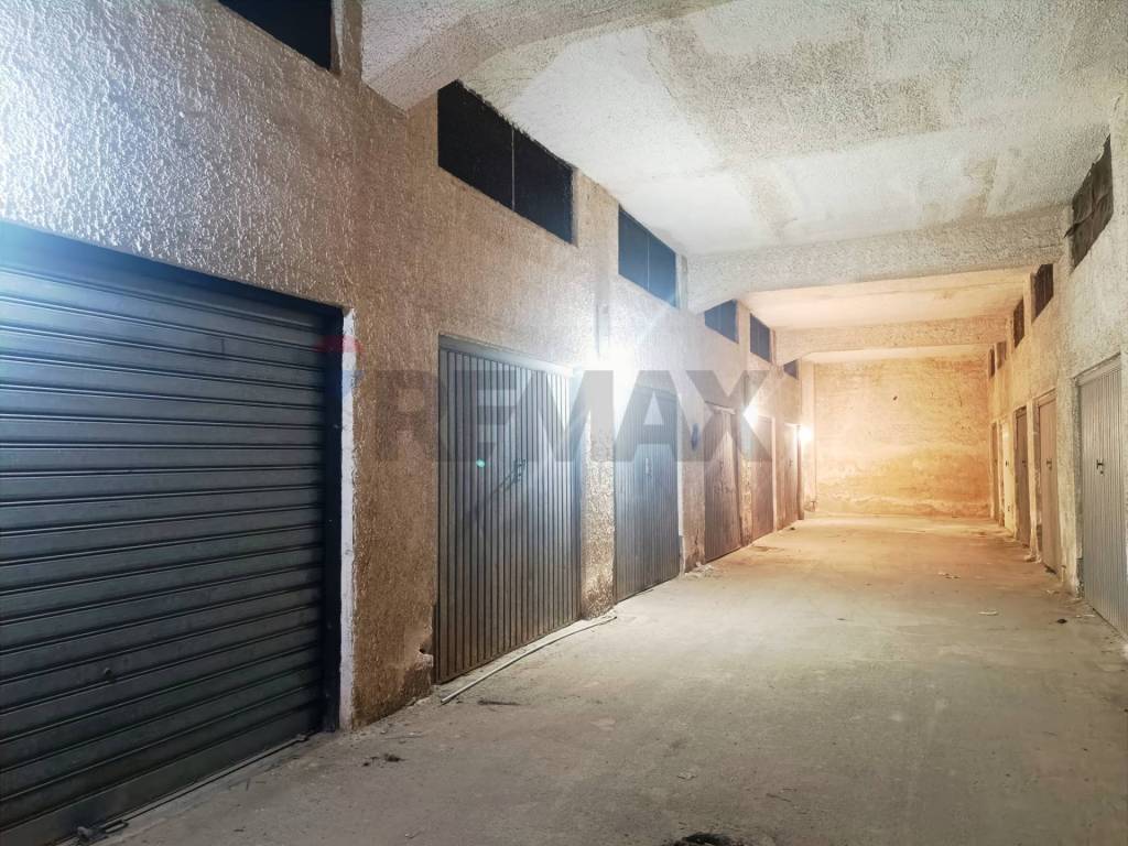 Box / garage a Siracusa in Via Tisia, 112 - Foto 4
