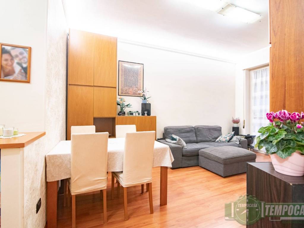 Appartamento a Sesto san giovanni in Via Giacomo Leopardi, 241 - Foto 4