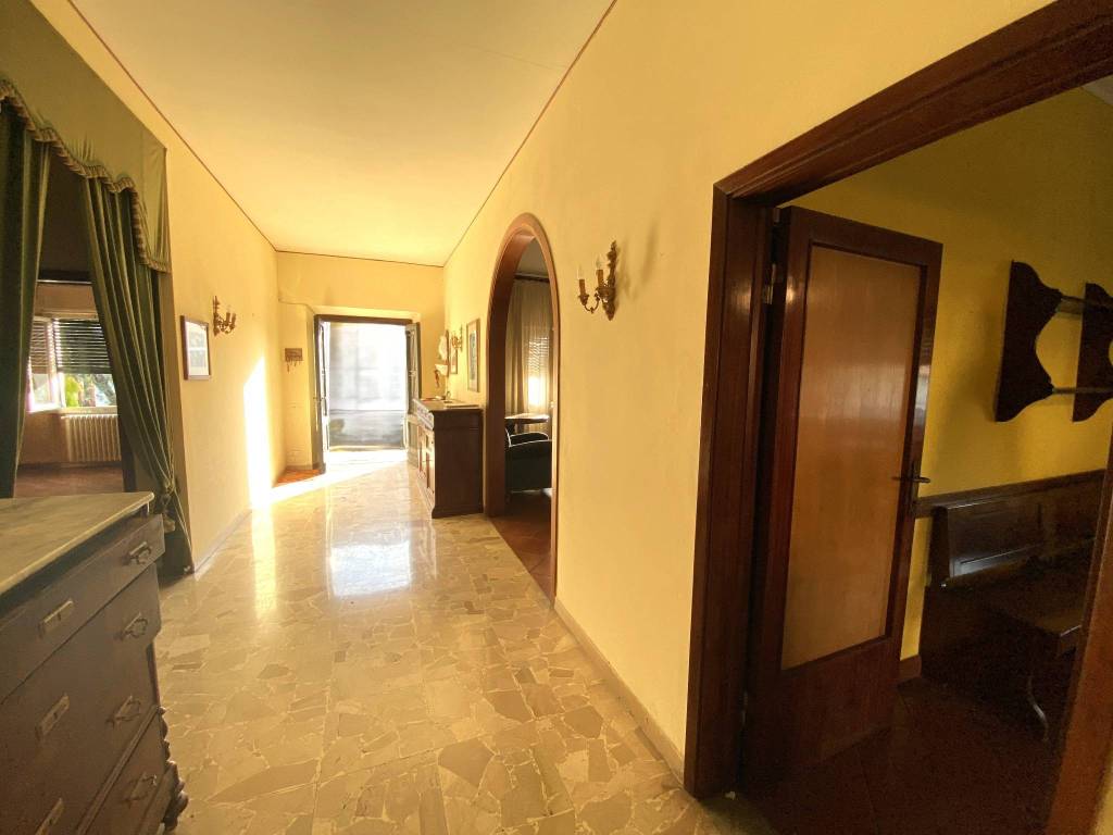 Villa a Buggiano in Via Ugo Foscolo - Foto 5