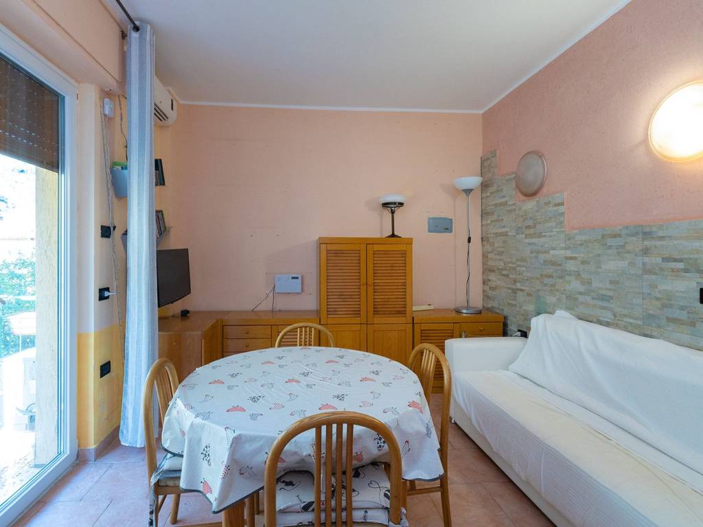 Appartamento a Finale ligure in Via Varese - Foto 3