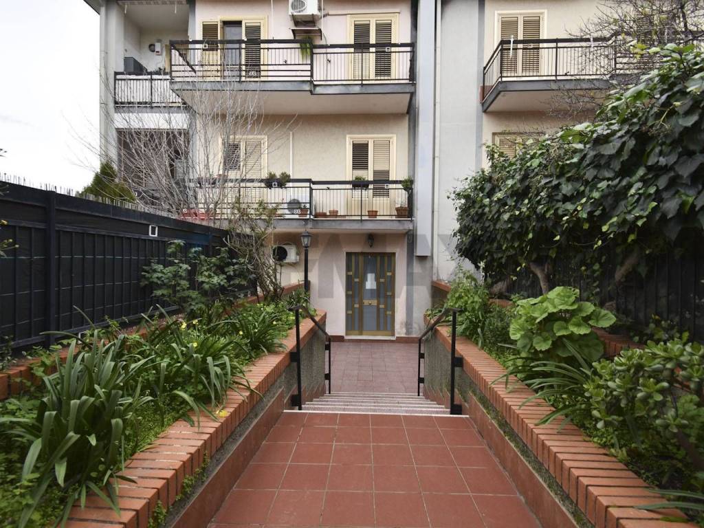 Appartamento a Mascalucia in VIA SOTTOTENENTE CANTONE, 10 - Foto 3
