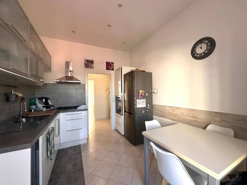 Appartamento a Torre del greco in Via Alghero, 1 - Foto 3