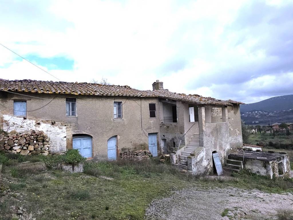 Rustico / casale a Perugia in TAVERNE DI CORCIANO - Foto 2