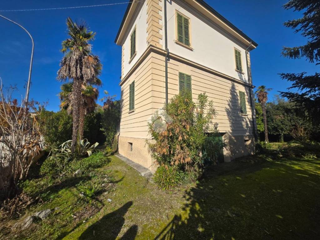 Rustico / casale a Russi in Viale Guglielmo Marconi, 3 - Foto 2