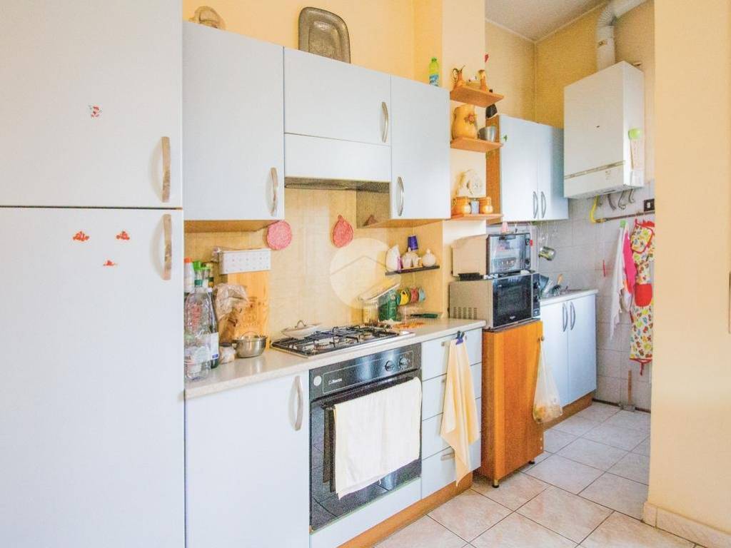 Appartamento a Garbagnate milanese in Via Alessandro Volta, 52 - Foto 5