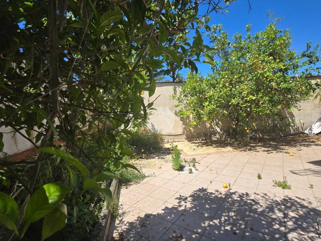 Villa a Giugliano in campania in Via Case Sante, 82 - Foto 4