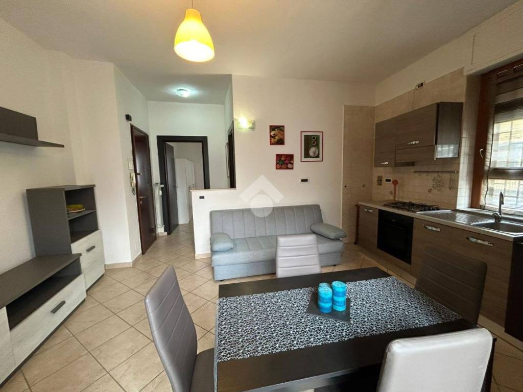 Appartamento a Grugliasco in Via caboto, 18 - Foto 4