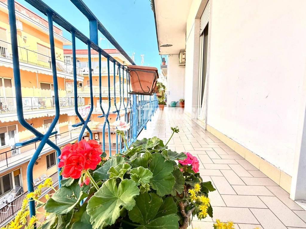 Appartamento a Portici in Viale II Melina - Foto 3