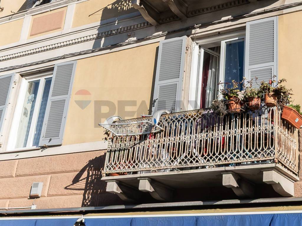 Appartamento a Genova in VIA RIVAROLO, 51 - Foto 2