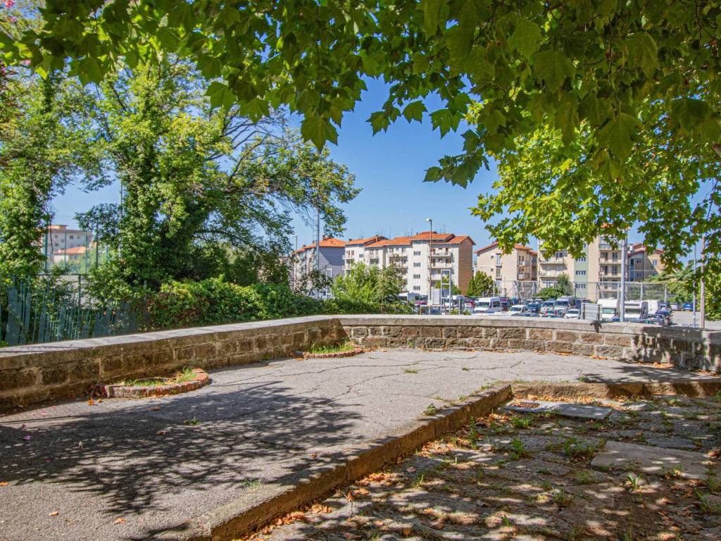 Appartamento a Trieste in Via Lorenzo Lorenzetti - Foto 3