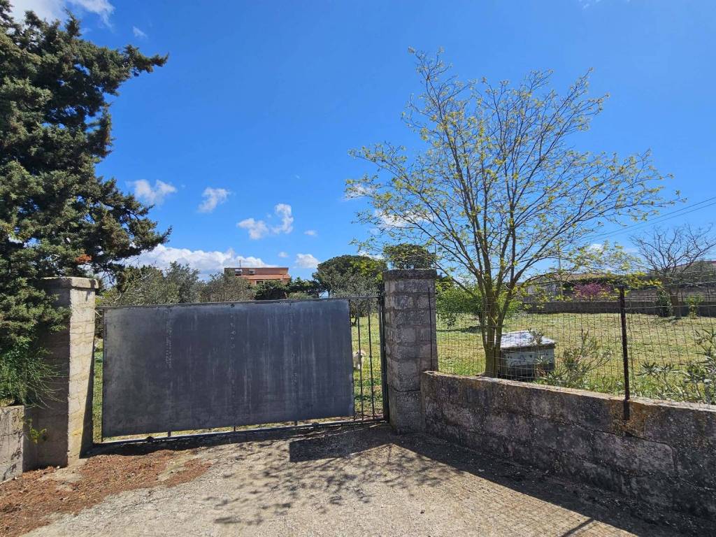 Terreno a Ragusa in Via dei Narcisi - Foto 3