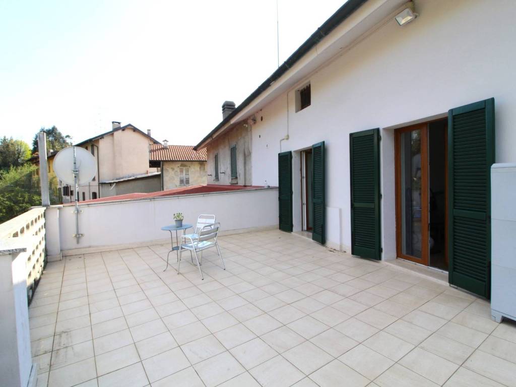 Appartamento a Cantù in Via Vittorio Veneto - Foto 4