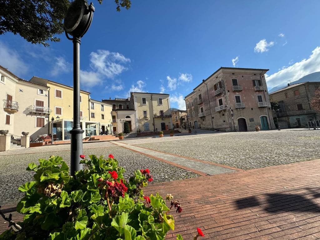 Casa indipendente a Colle san magno in Piazza Unità d' Italia - Foto 2