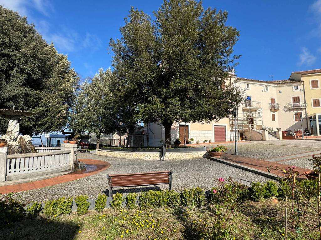 Casa indipendente a Colle san magno in Piazza Unità d' Italia - Foto 3