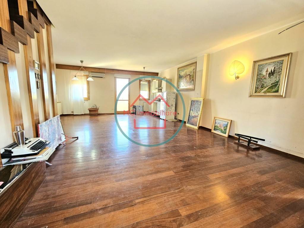 Appartamento a Massa e cozzile in Via Giuseppe Verdi - Foto 2