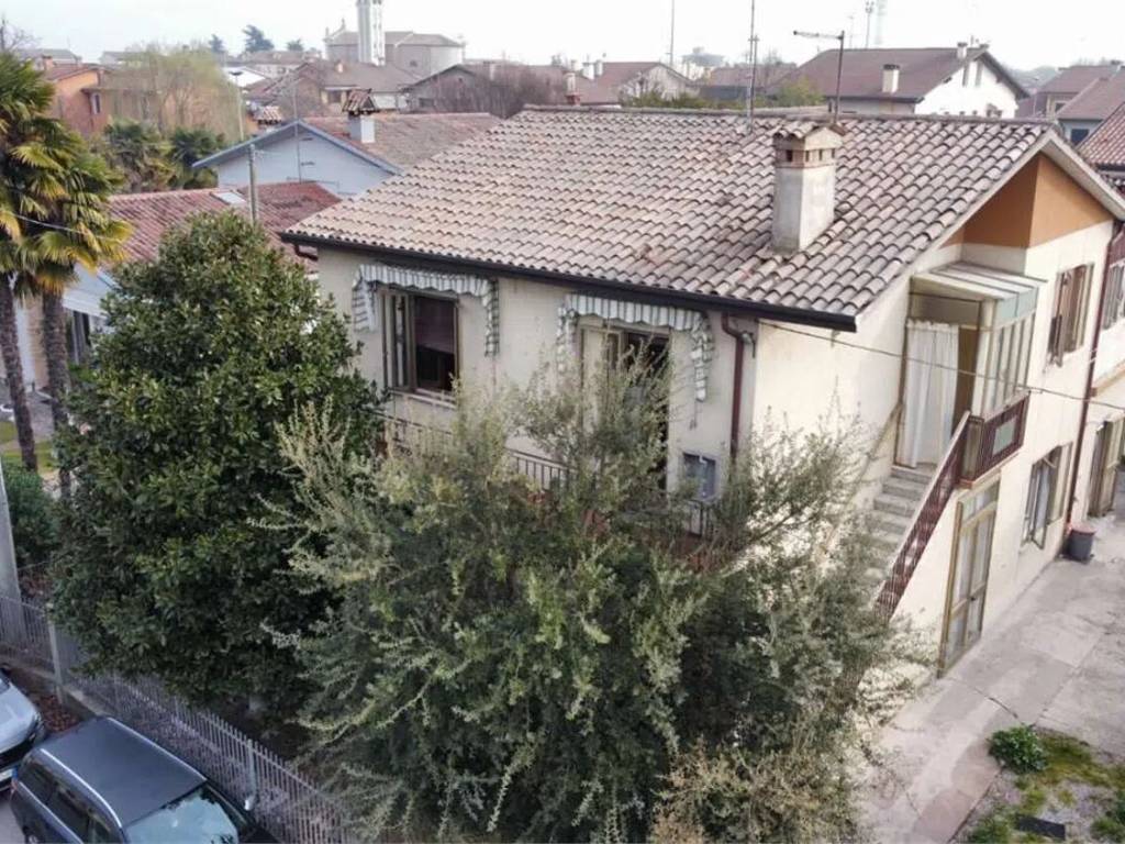 Villa a Arzergrande in Via Tiepolo S.N.C. - Foto 2