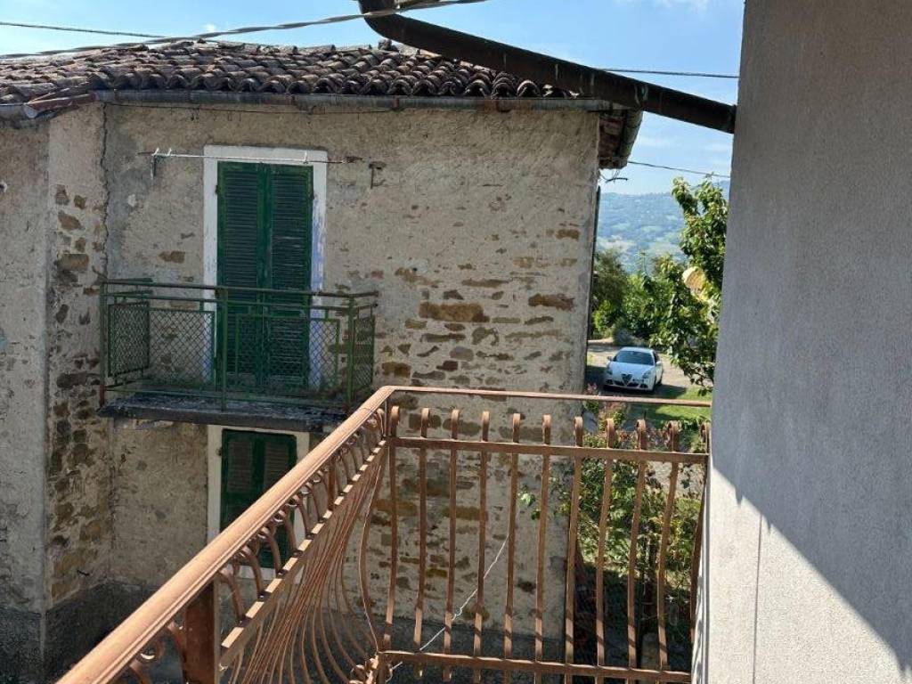 Casa indipendente a Tizzano val parma in Strada del Borgo, 29 - Foto 3