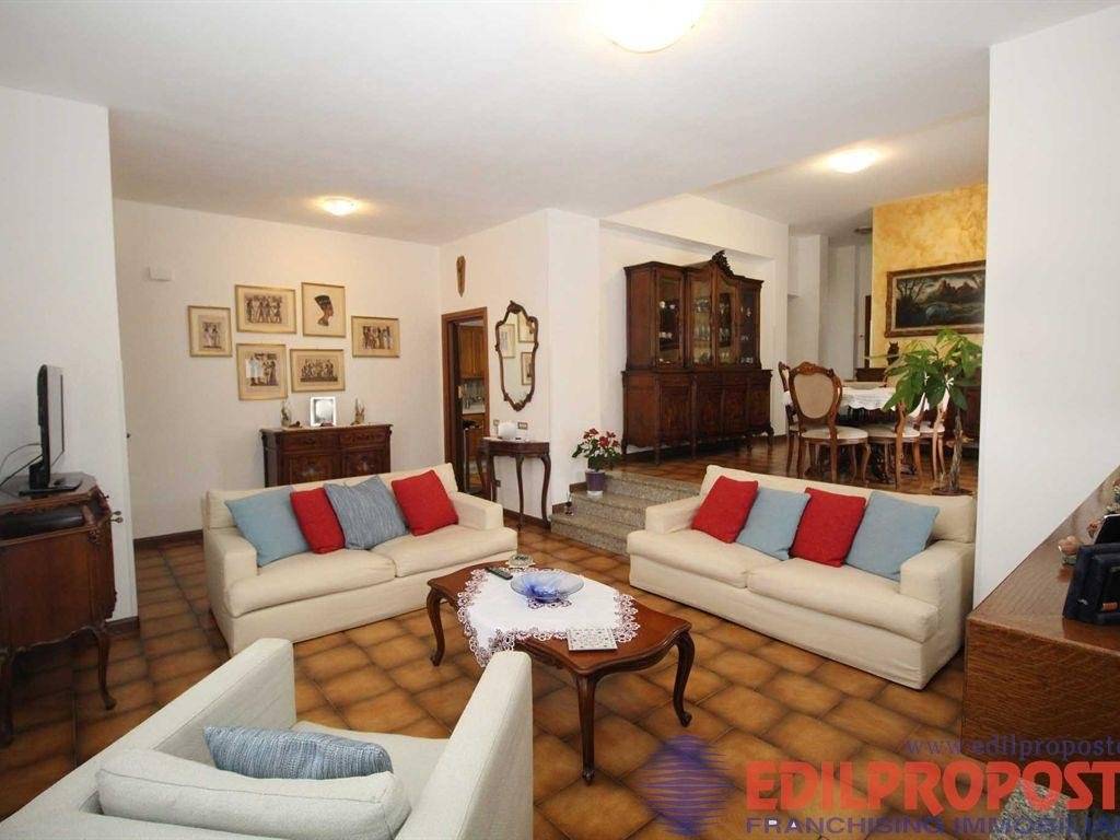 Villa a Lazzate in VIA GRANDI - Foto 3