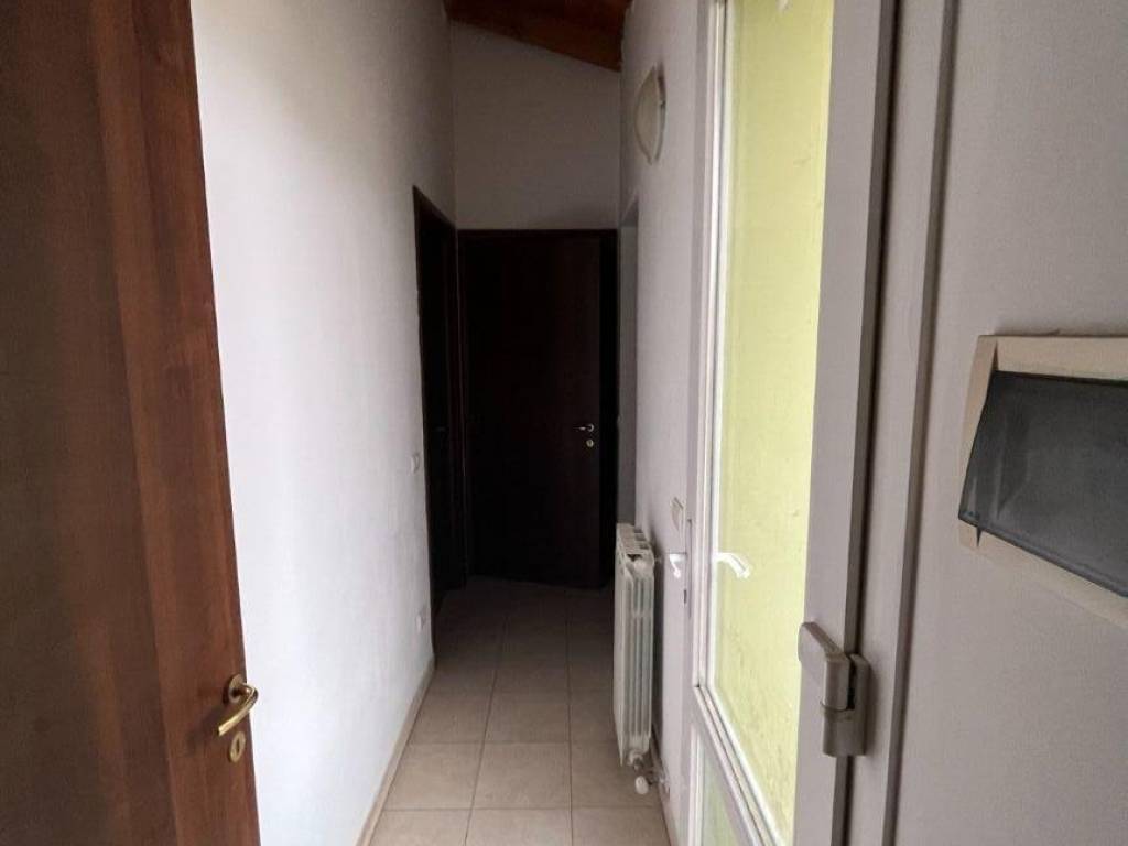 Appartamento a Salizzole in Via Mezzavilla - Foto 5
