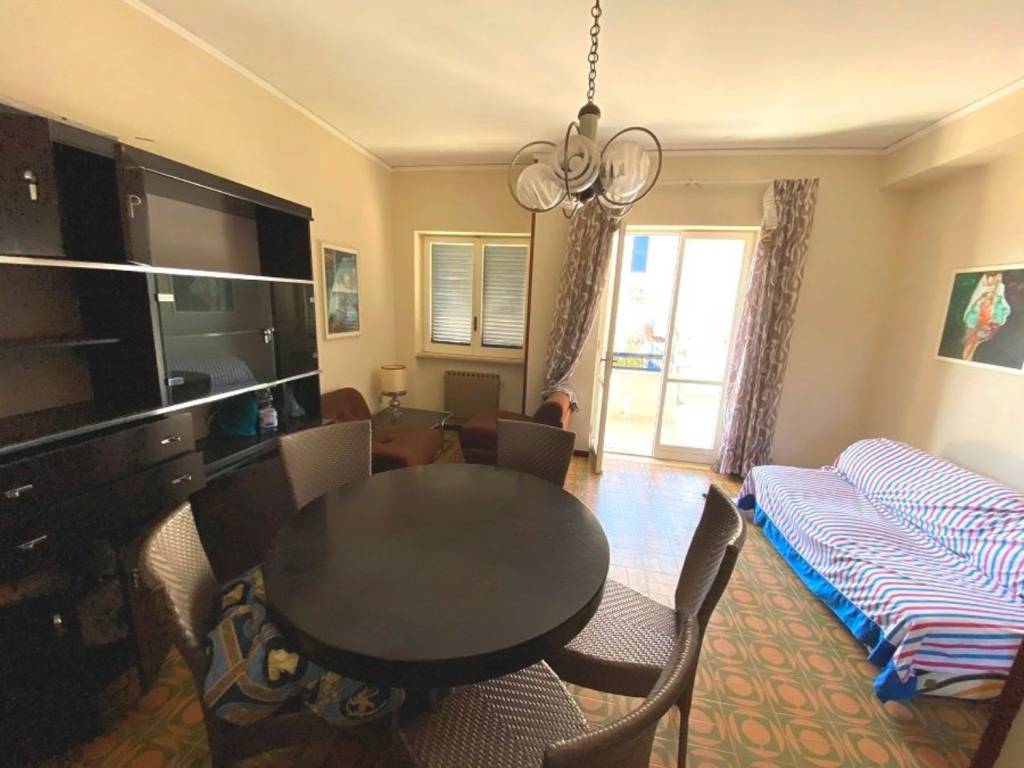 Villa a Formia in Via S . Janni S.N.C. - Foto 3