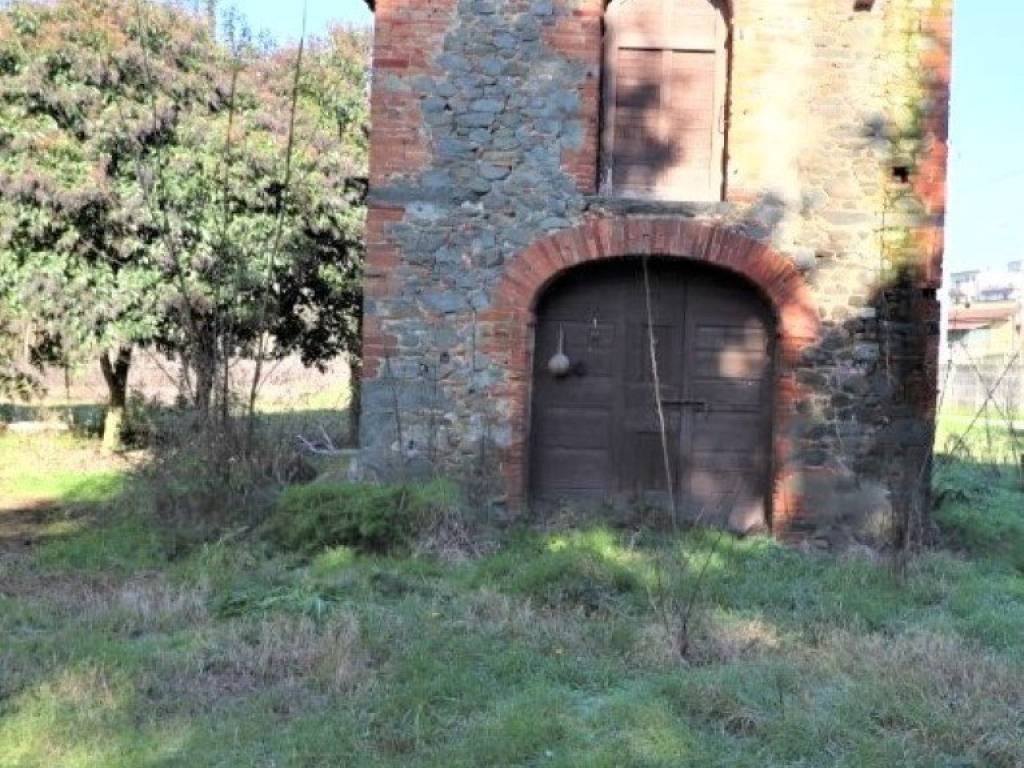 Casa indipendente a Montevarchi in Via Chiantigiana - Foto 2