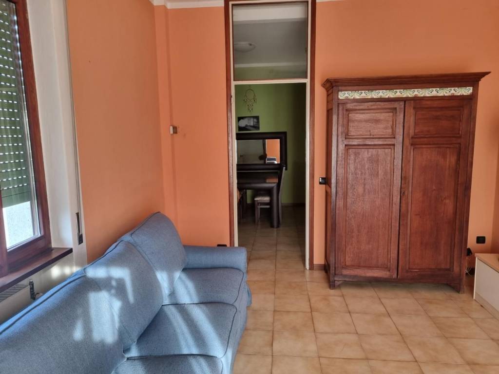 Appartamento a Stresa in Via Vincenzo De Vit - Foto 4