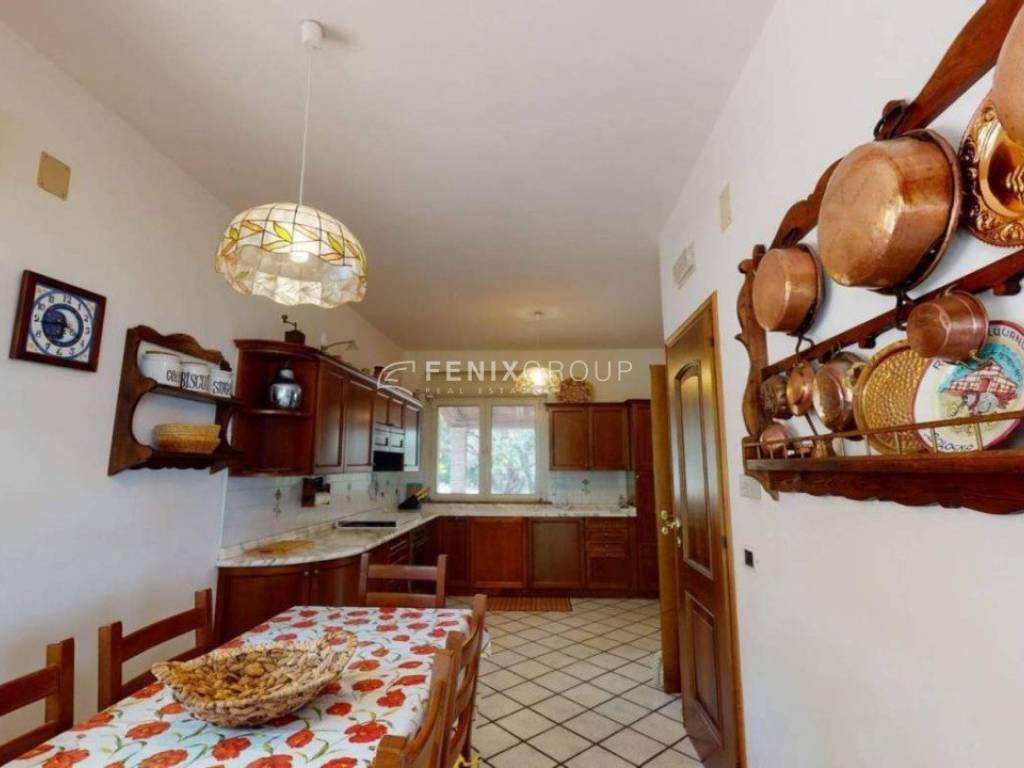 Villa a Colonnella in VIA FRATTE GRANDI, 1 - Foto 5