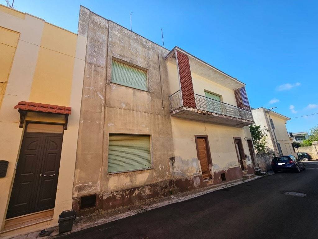 Villa a Presicce-acquarica in Via Gorizia, 8,10 - Foto 2