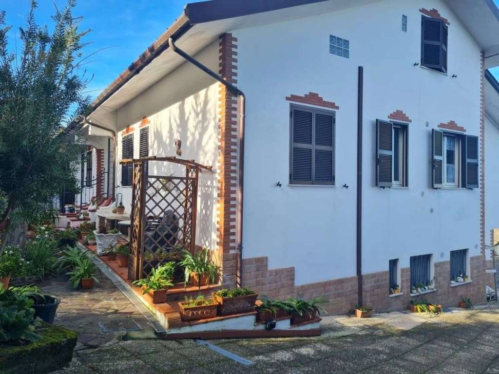 Villa a Ancona - Foto 3