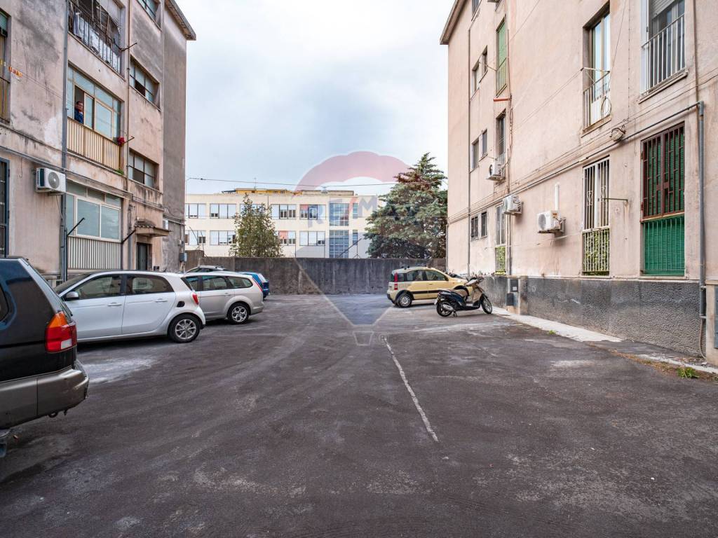 Appartamento a Catania in Via Curia, 101 - Foto 2