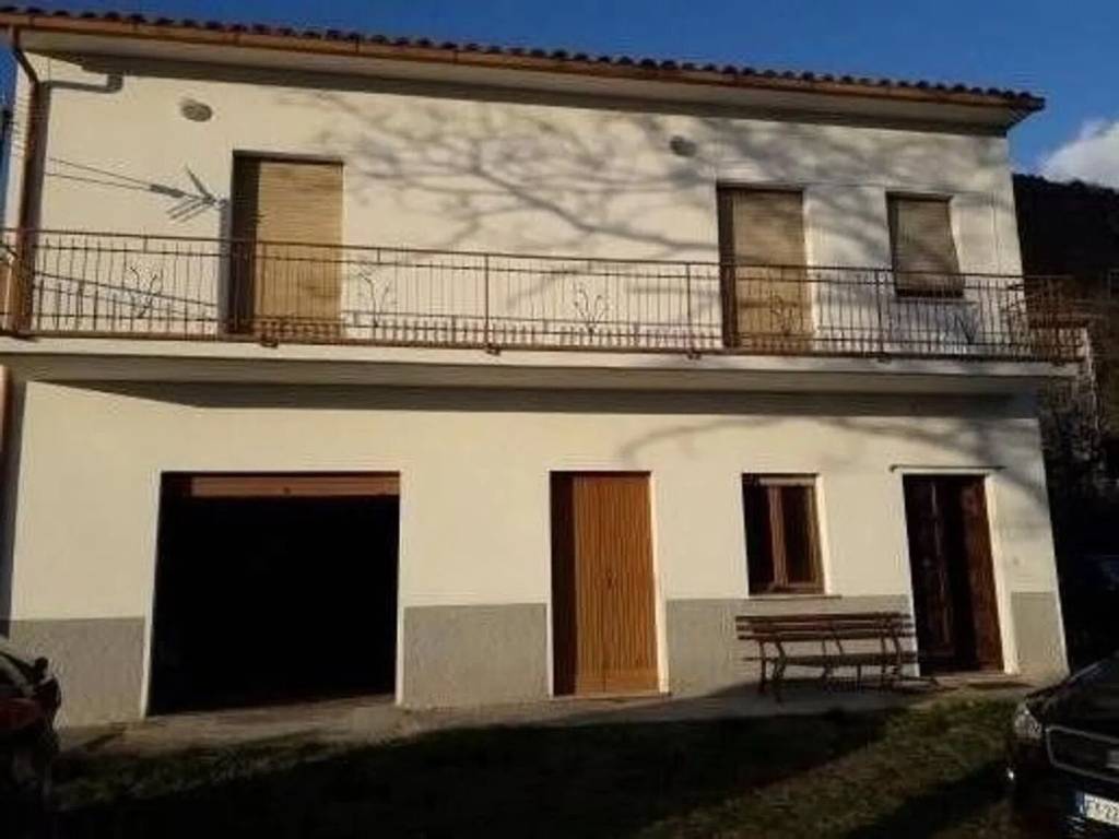 Rustico / casale a Cantiano in Via Della Peschiera S.N.C. - Foto 2
