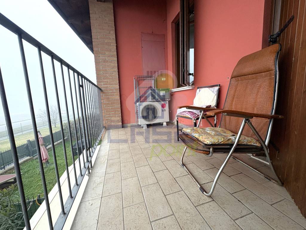 Appartamento a Lonato del garda in via la pozza - Foto 4