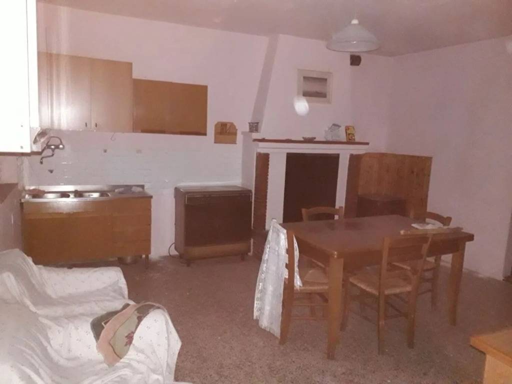 Villa a Pergola in Pantana S.N.C. - Foto 2