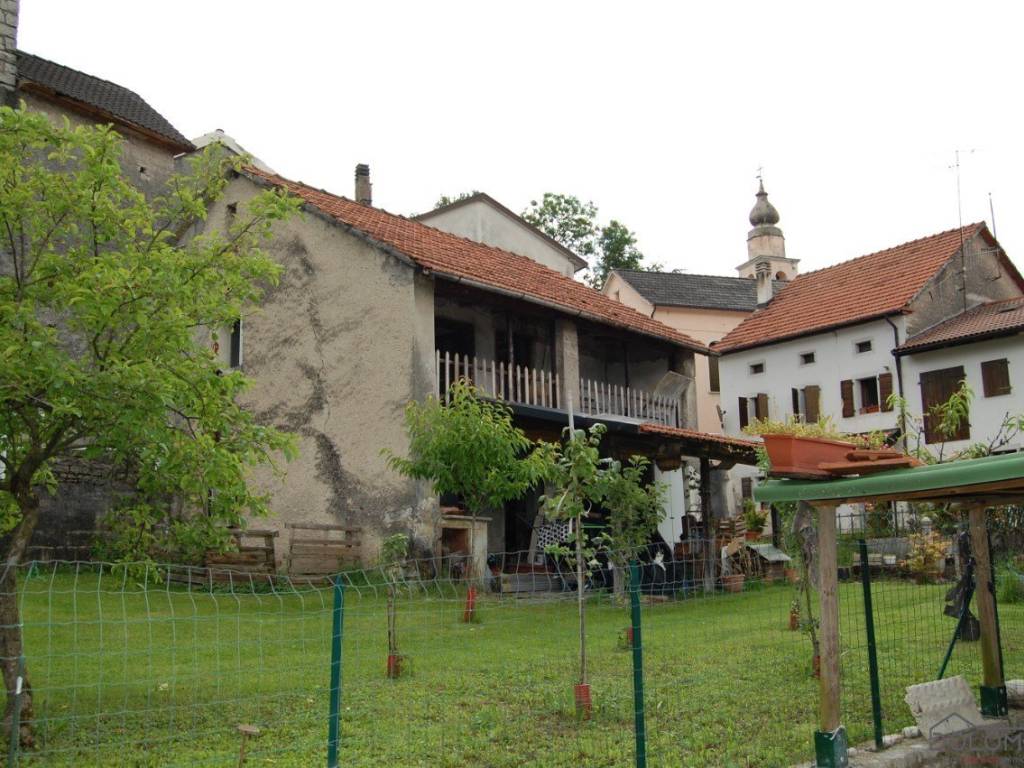Villa a Ponte nelle alpi in VIA RONCAN, 19 - Foto 2