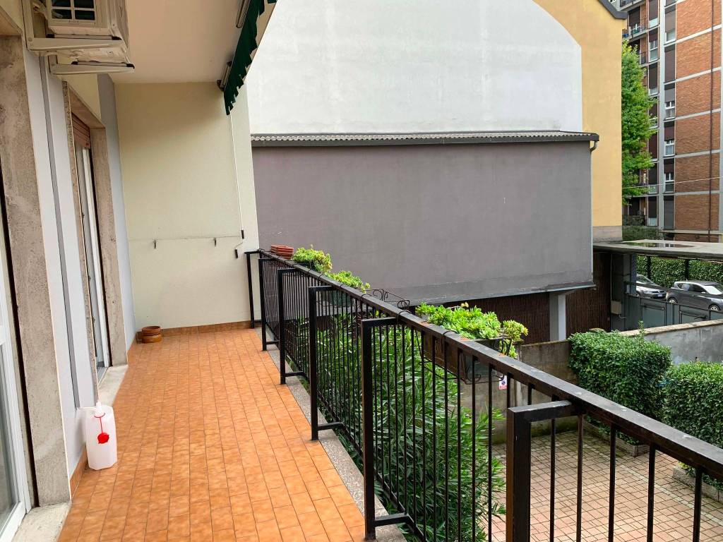 Appartamento a Monza in Via Umberto Cagni, 6 - Foto 3