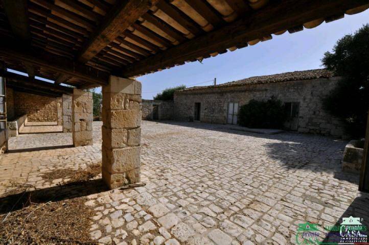Rustico / casale a Ragusa in C.DA STANISLAO - Foto 5
