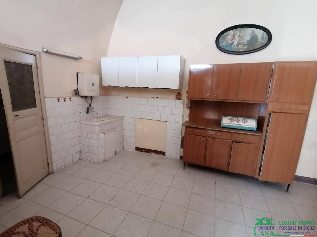 Casa indipendente a Ragusa in Corso Italia - Foto 2