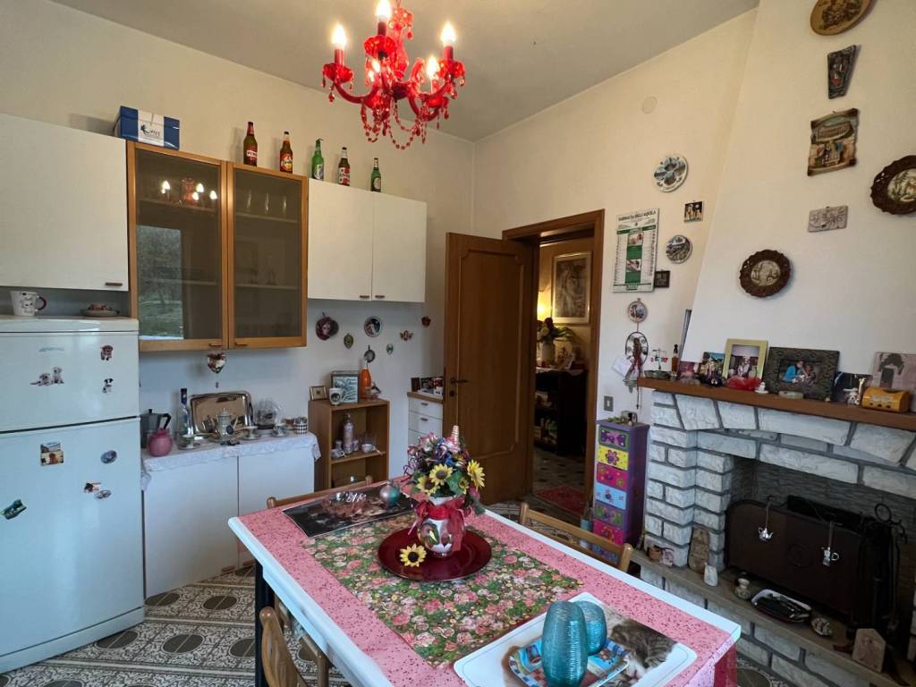 Appartamento a Montegiorgio in Via Crocedivia, 7 - Foto 4