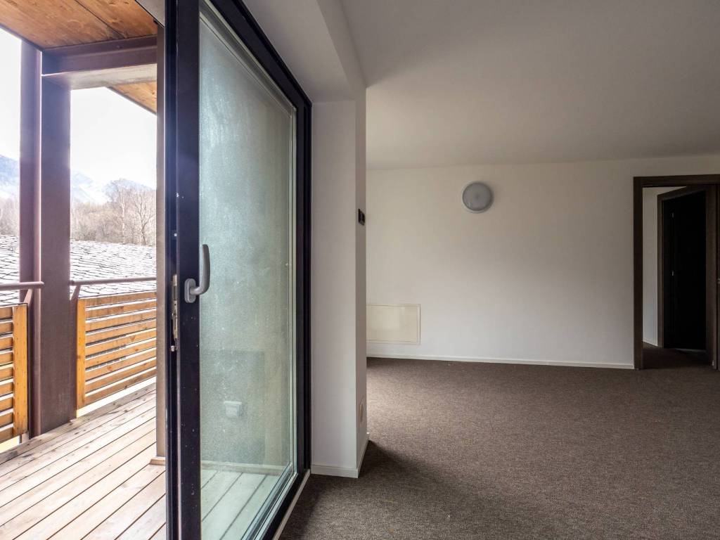 Appartamento a Courmayeur in Strada Larzey - Foto 4