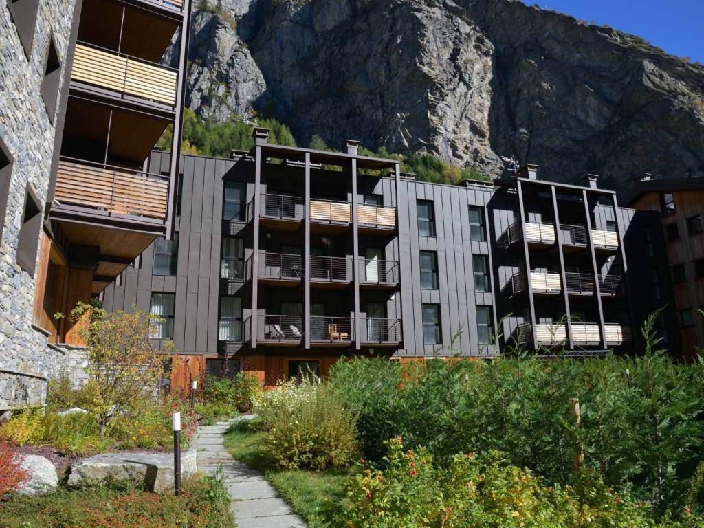 Appartamento a Courmayeur in Strada Larzey - Foto 3