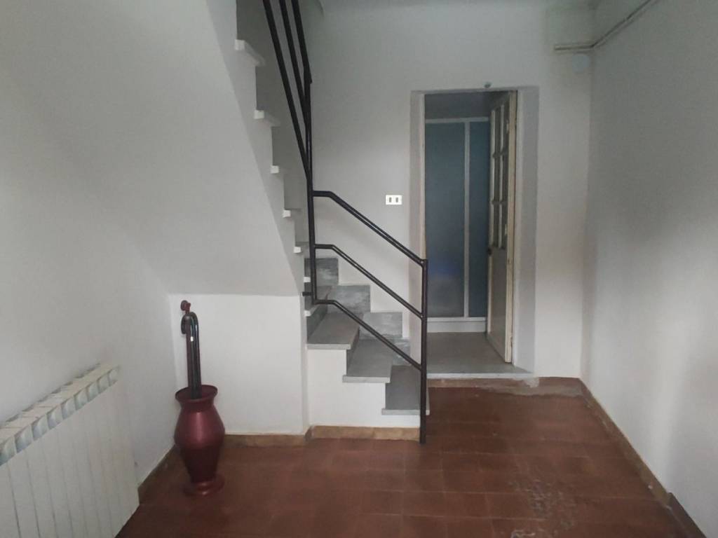 Villa a Sarzana in Via Antonio Bertoloni, 29 - Foto 3