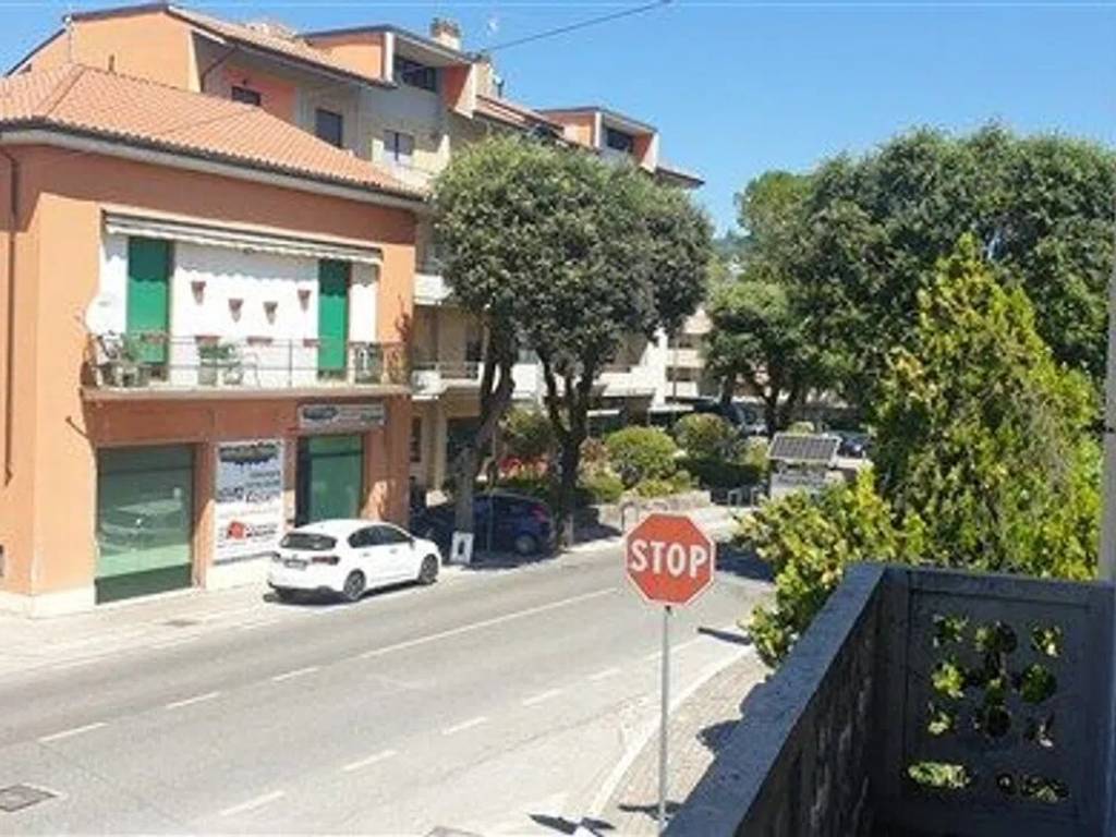 Villa a Pergola in Viale Dante Alighieri, 13 - Foto 3