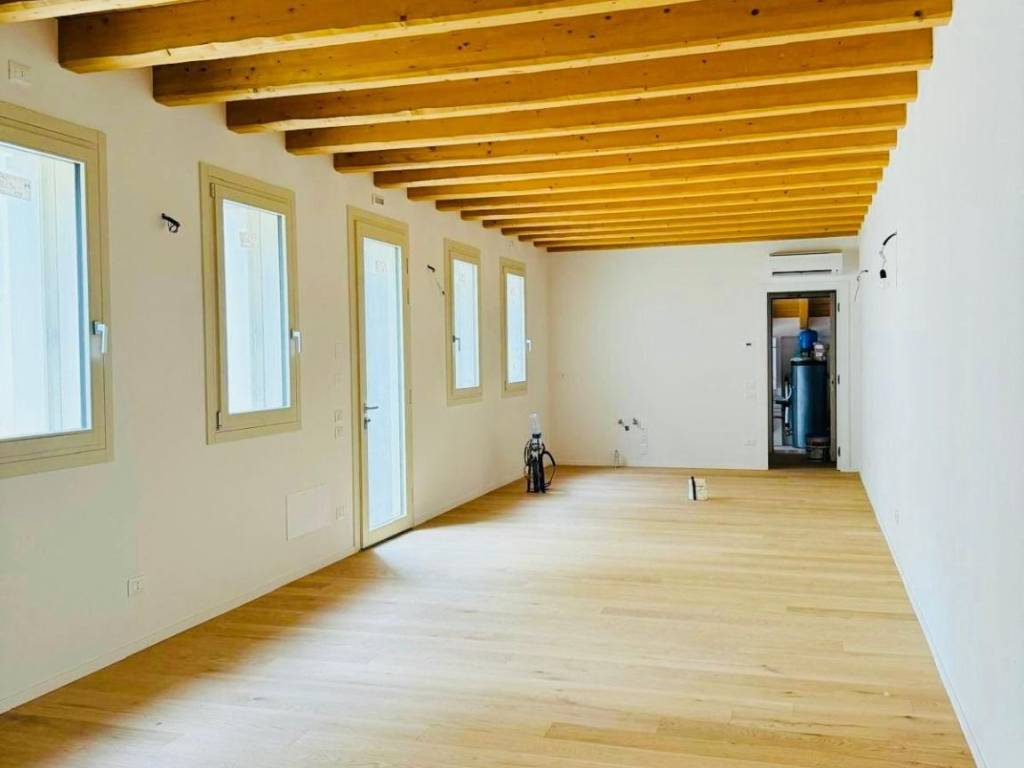 Villa a Venezia in Via Andrea Costa, 65 - Foto 4