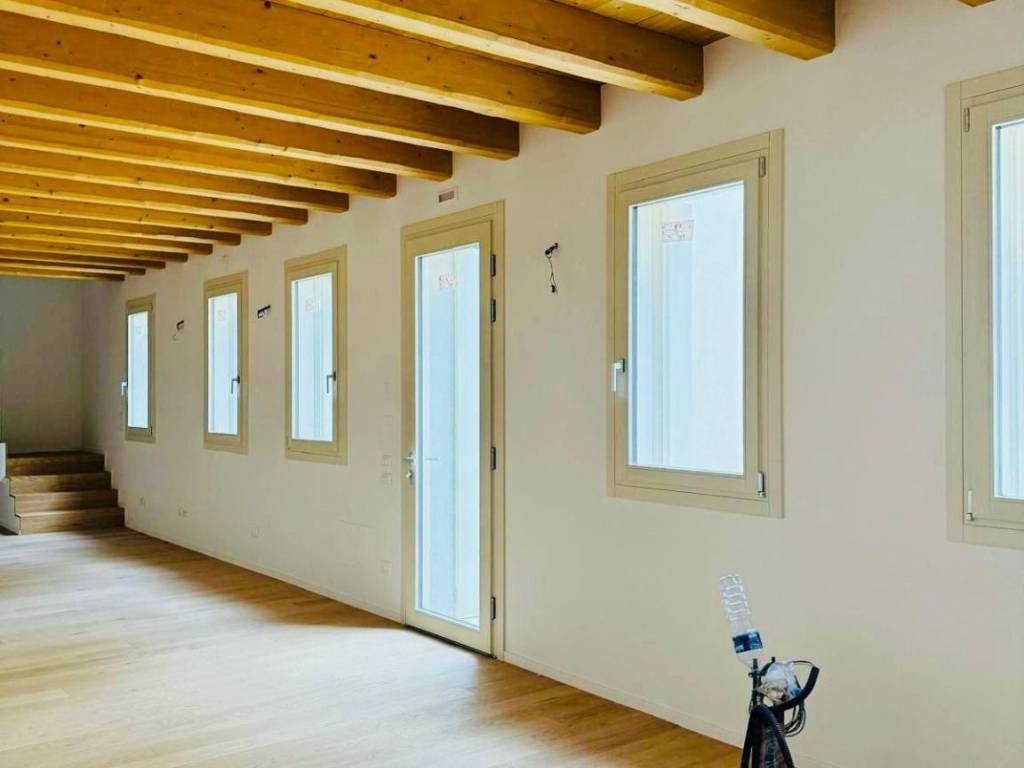 Villa a Venezia in Via Andrea Costa, 65 - Foto 5