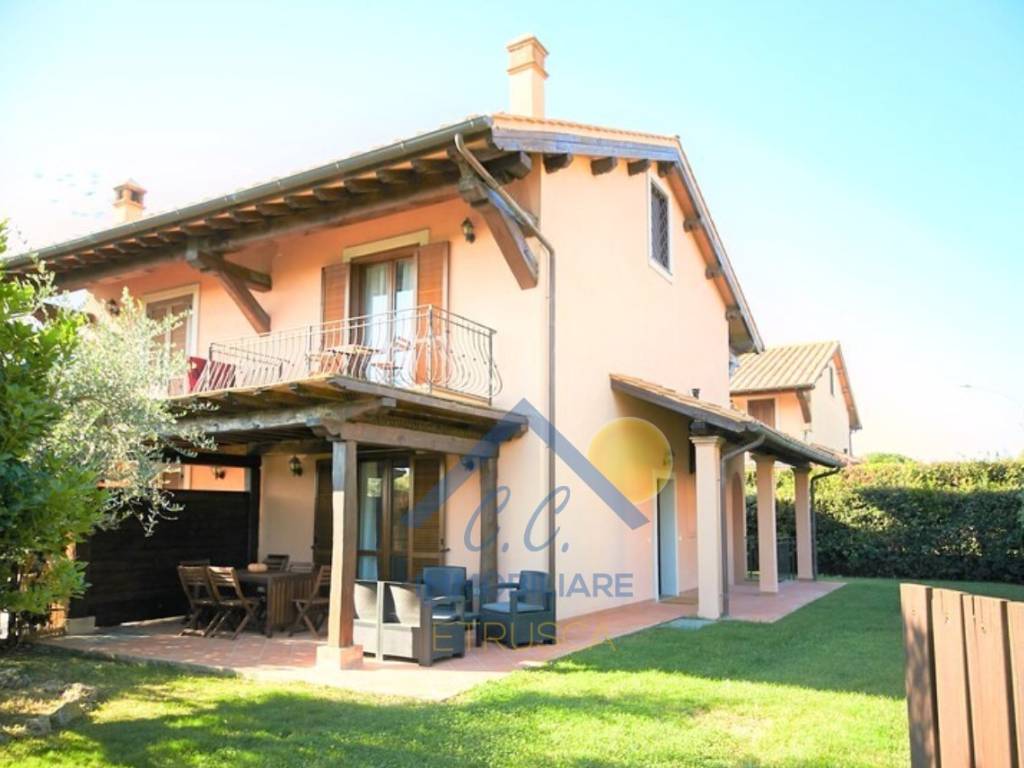 Villa a Capalbio in Via Genova - Foto 2