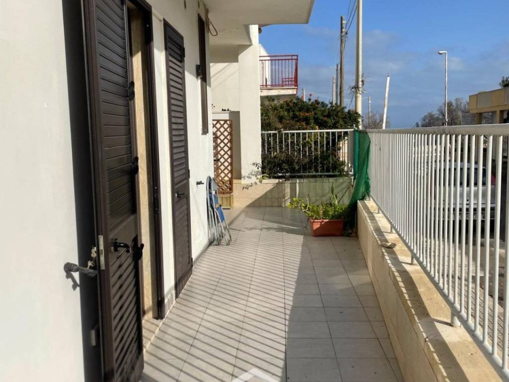 Appartamento a Melendugno in Via del Fante snc - Foto 3
