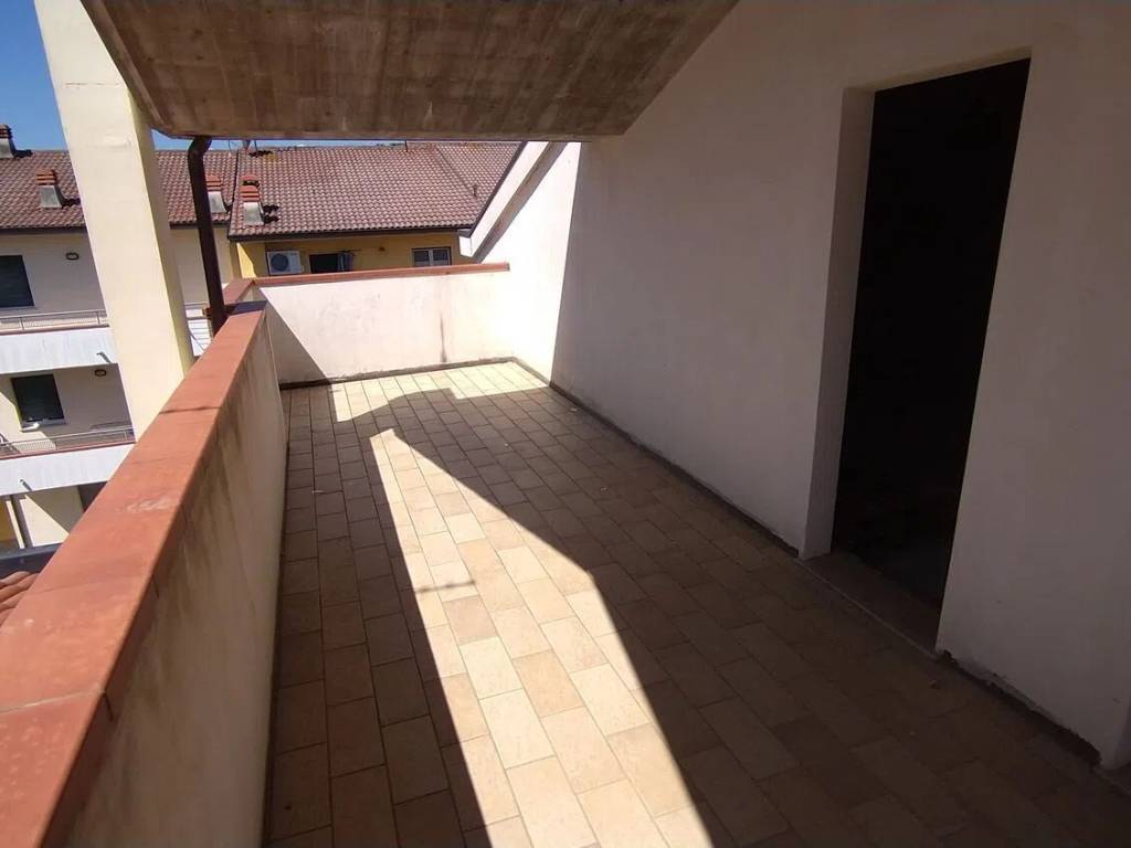 Appartamento a Pergola in Via Lago Di Garda S.N.C. - Foto 4