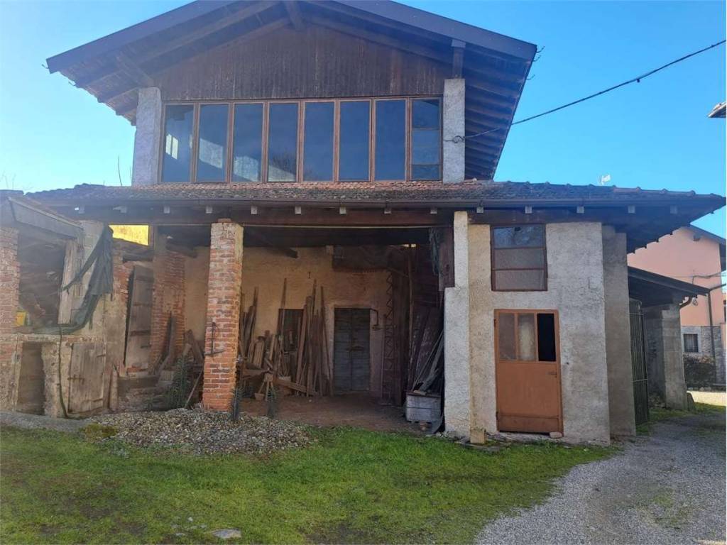 Rustico / casale a Castelletto sopra ticino in Via Oldrini - Foto 3