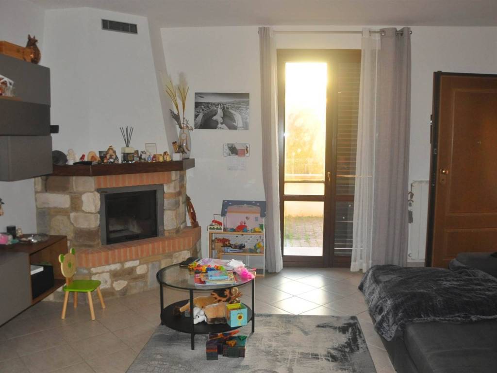 Appartamento a Santa luce in Via Aldo Moro - Foto 4