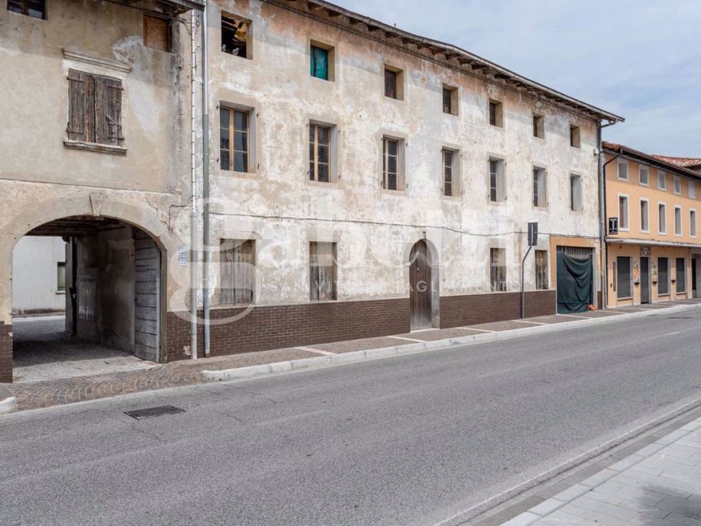 Rustico / casale a Cordovado in Via Battaglione Gemona, 24 - Foto 2